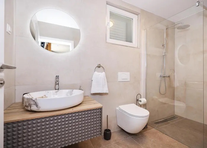 Stone House With Pool *