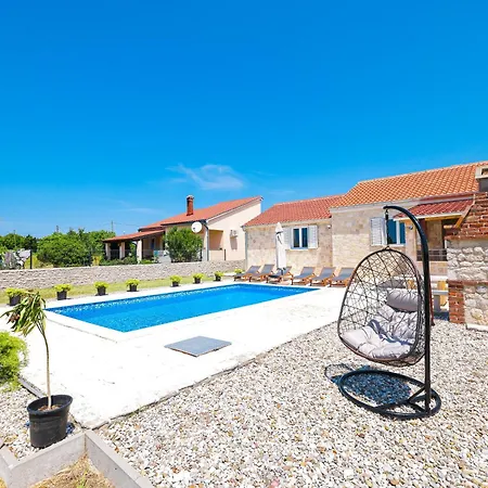 Stone House With Pool *