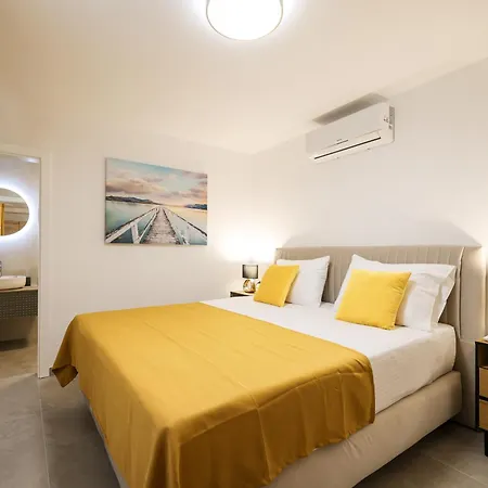 别墅 Stone House With Pool 宁